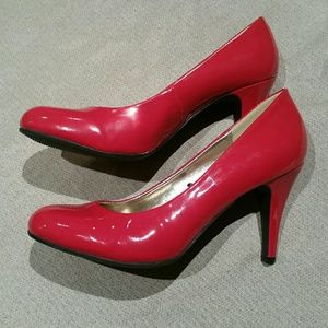 Steve Madden Patent Leather Heels - Cherry Red